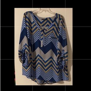 Blouse with 3/4 length sleeves